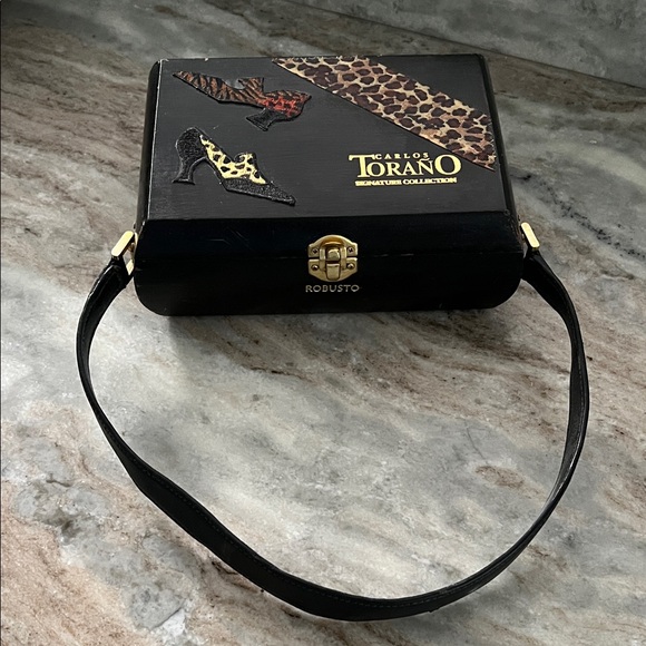 Vintage Cigar Box Purse - Picture 2 of 11